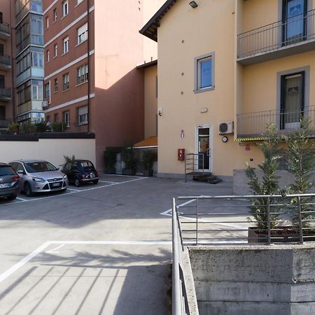 Albergo Residenza Al Teatro Удіне Екстер'єр фото